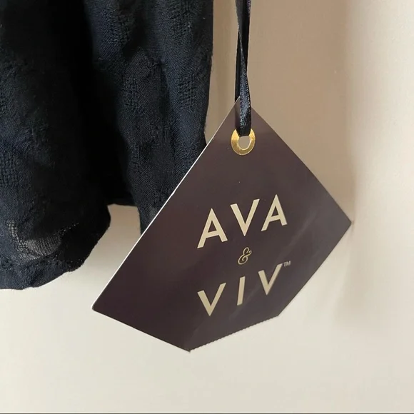 Ava & Viv black lace detail long sleeve blouse - Picture 2 of 5